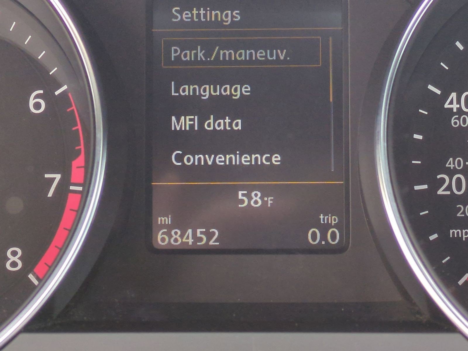 Used 2017 Volkswagen Jetta GLI FWD image 22