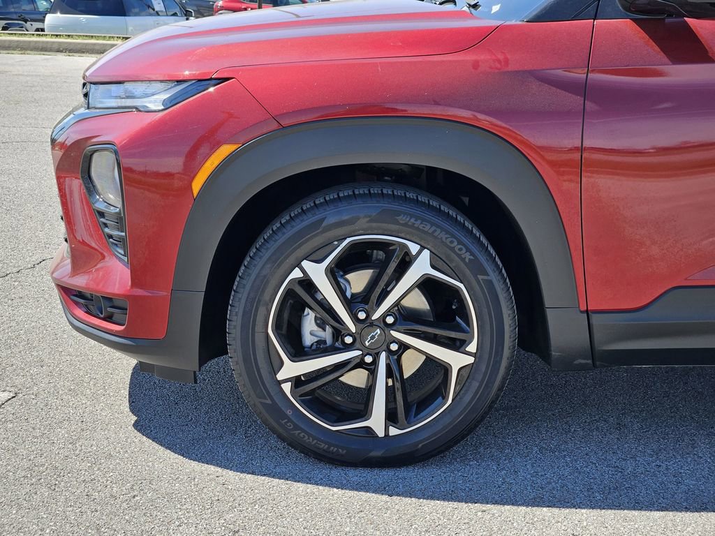 Used 2022 Chevrolet TrailBlazer RS FWD image 6
