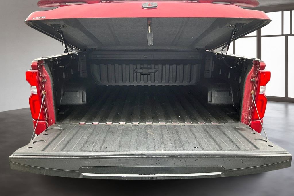 Used 2019 Chevrolet Silverado 1500 RST image 18
