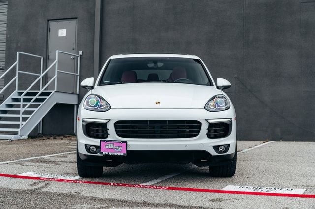 Used 2016 Porsche Cayenne S AWD/4WD image 10