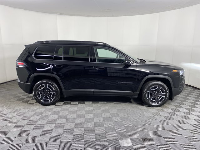 New 2026 Jeep Cherokee Limited AWD/4WD image 8