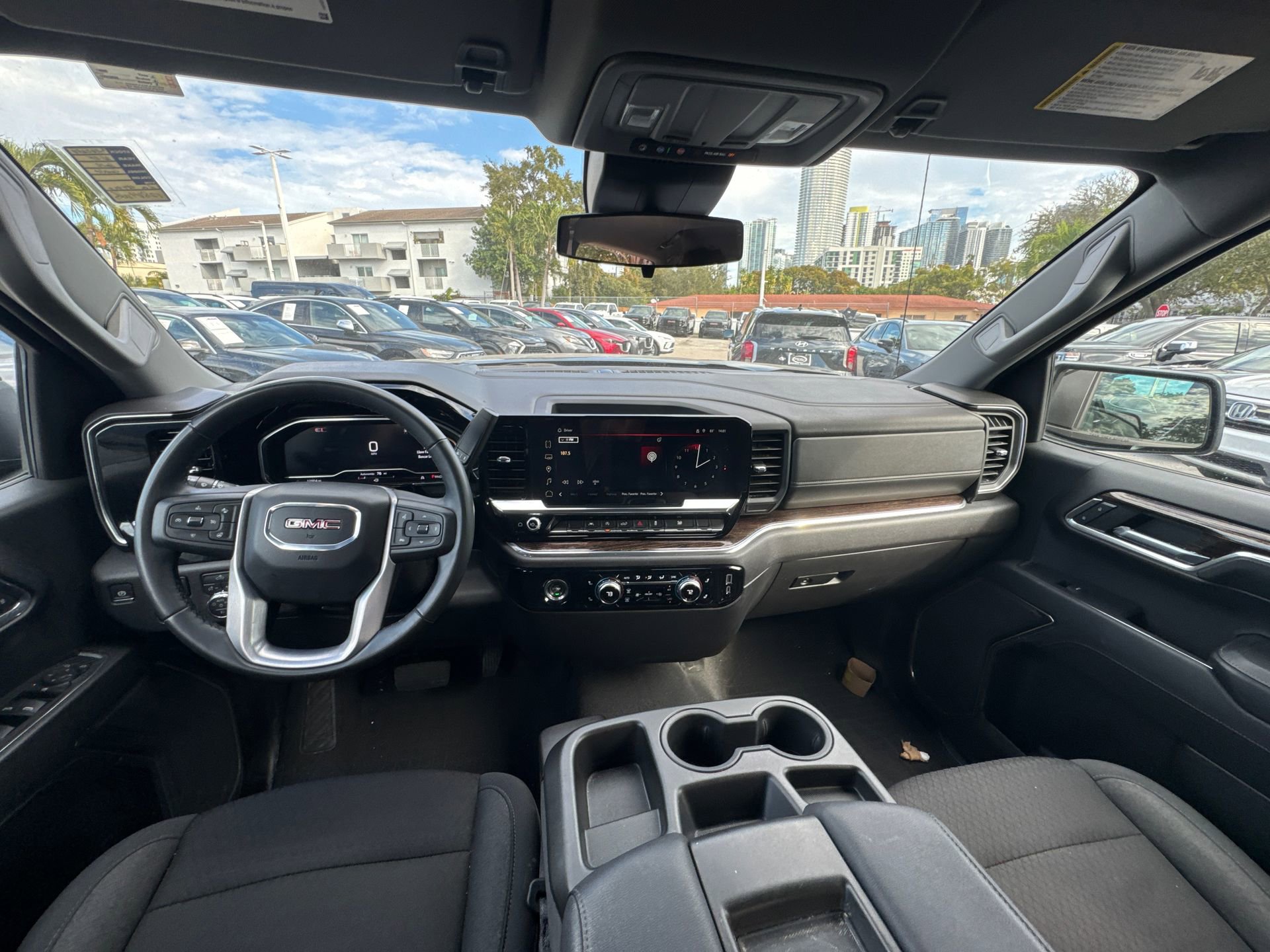 Used 2024 GMC Sierra 1500 Elevation image 26