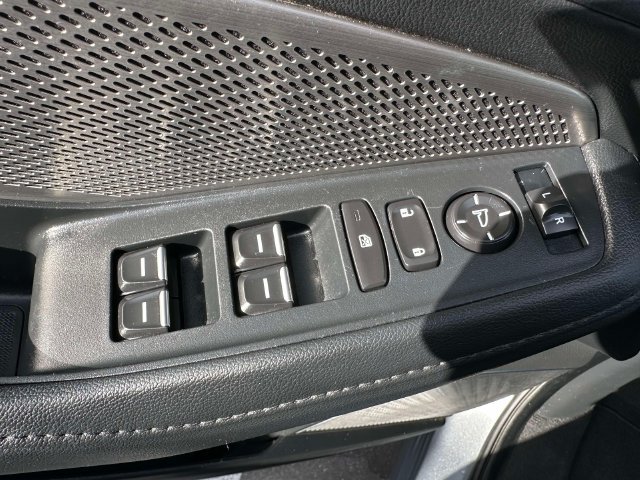 Certified 2023 Acura MDX SH-AWD image 25