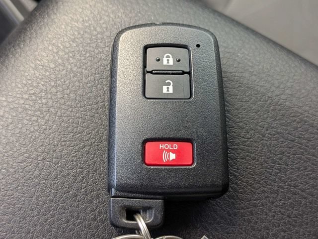 Used 2021 Toyota Tacoma TRD Sport AWD/4WD image 29