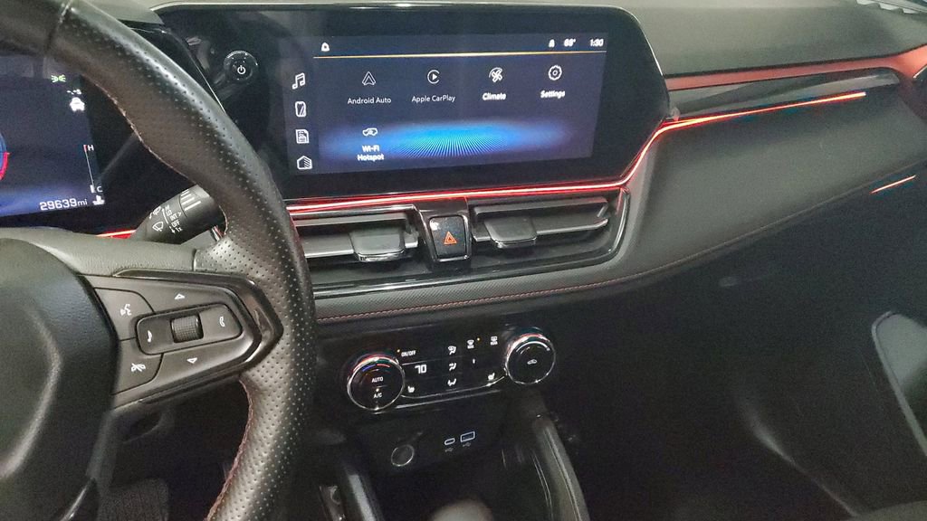 Used 2024 Chevrolet TrailBlazer RS w/ Convenience Package image 25