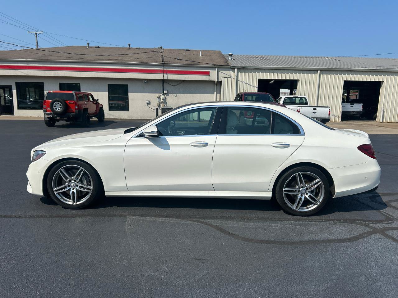 Used 2017 Mercedes-Benz E 300 image 8
