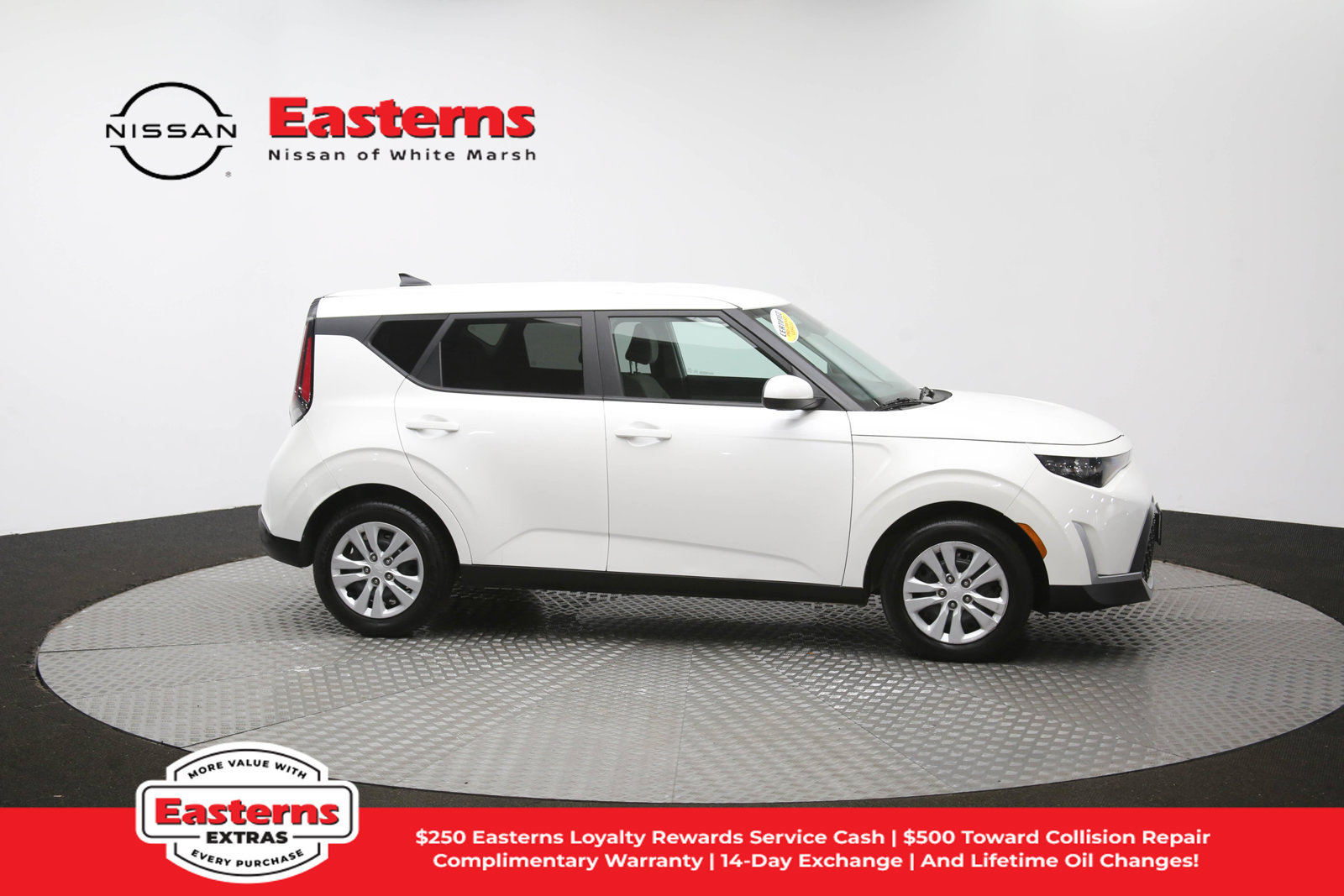 Used 2023 Kia Soul LX FWD image 44