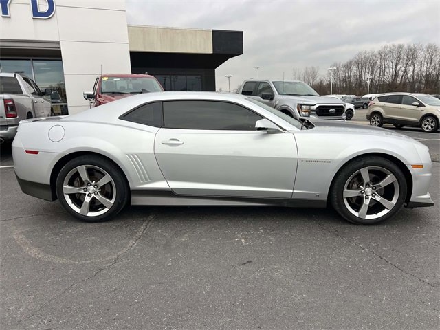 Used 2010 Chevrolet Camaro SS w/ LPO, Ground Effects Package image 8