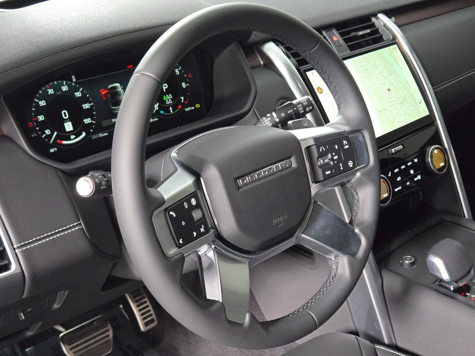New 2026 Land Rover Discovery Dynamic SE AWD/4WD image 23