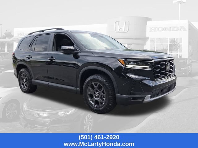 Certified 2025 Honda Pilot TrailSport image 9