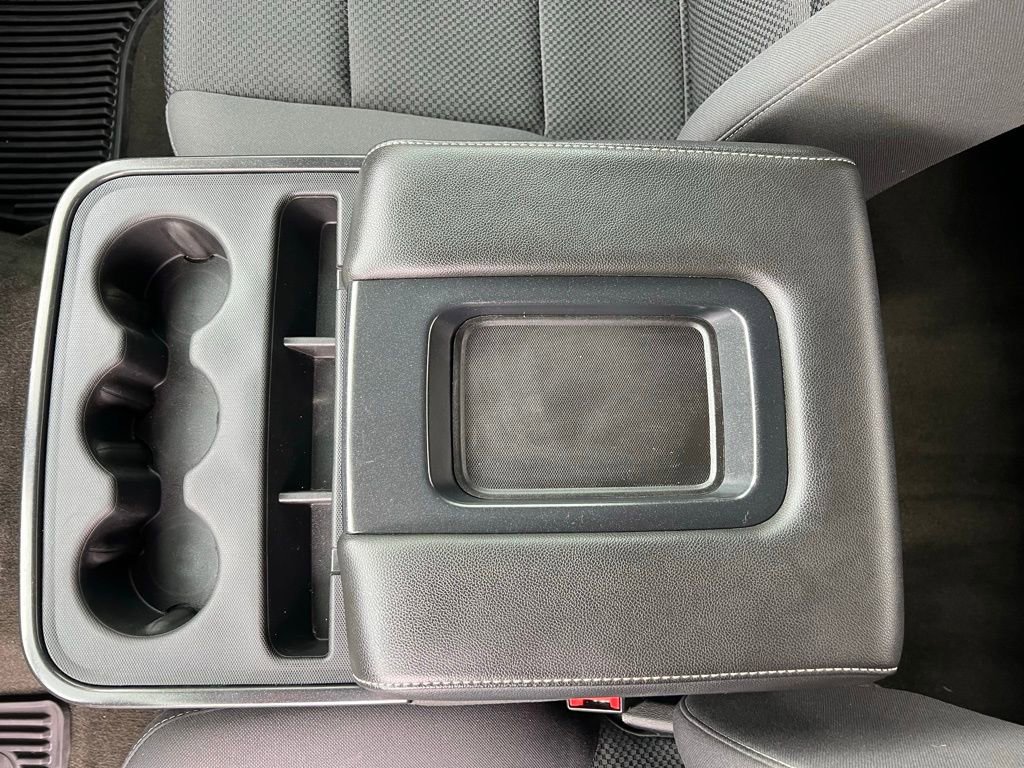 Used 2017 Chevrolet Silverado 1500 LT w/ All Star Edition image 33