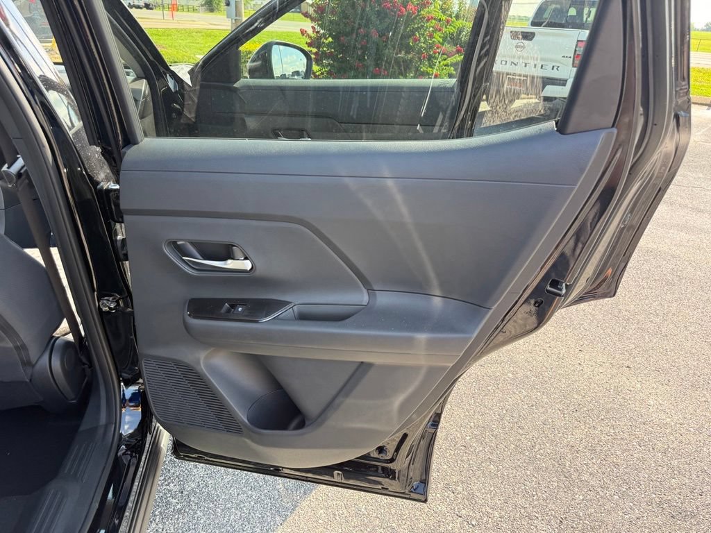 New 2026 Nissan Kicks SV w/ Cold Weather Package FWD image 22