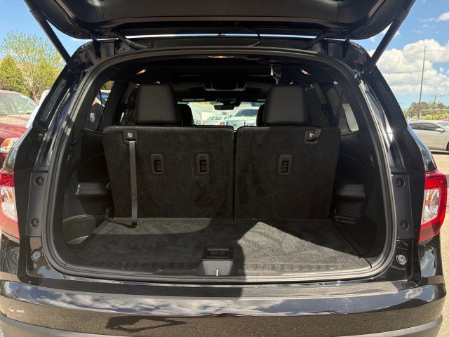 Used 2020 Honda Pilot Black Edition image 19