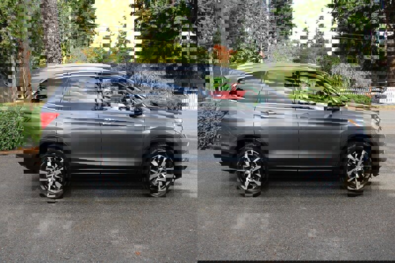 Used 2016 Honda Pilot Elite image 14