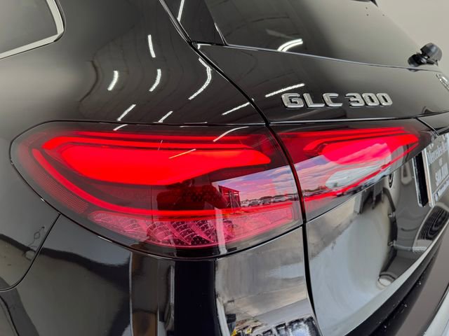 New 2026 Mercedes-Benz GLC 300 image 32