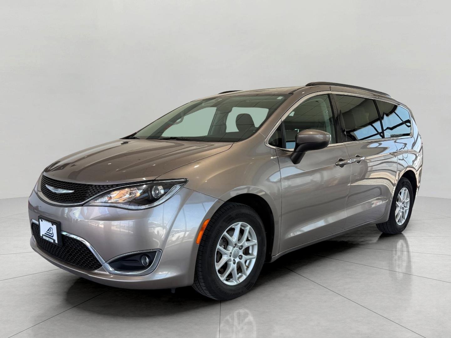 Used 2017 Chrysler Pacifica Touring Plus image 6