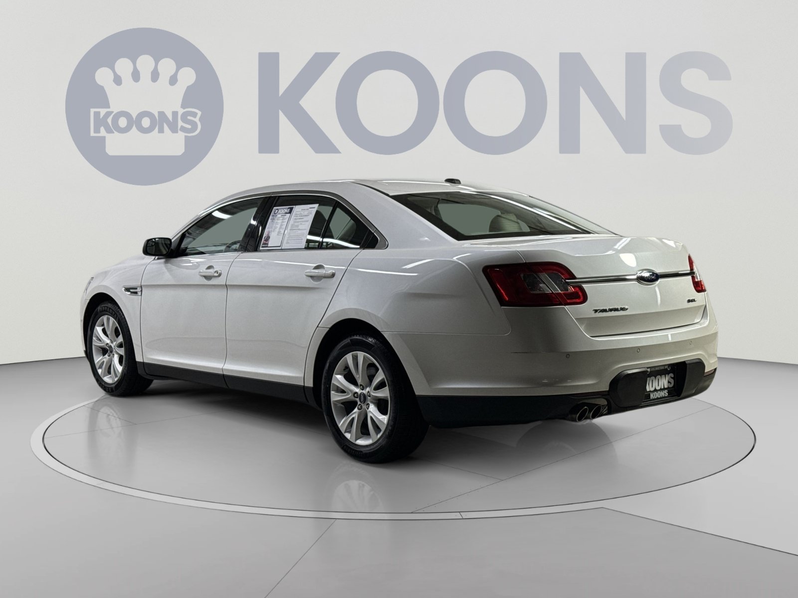 Used 2012 Ford Taurus SEL FWD image 18