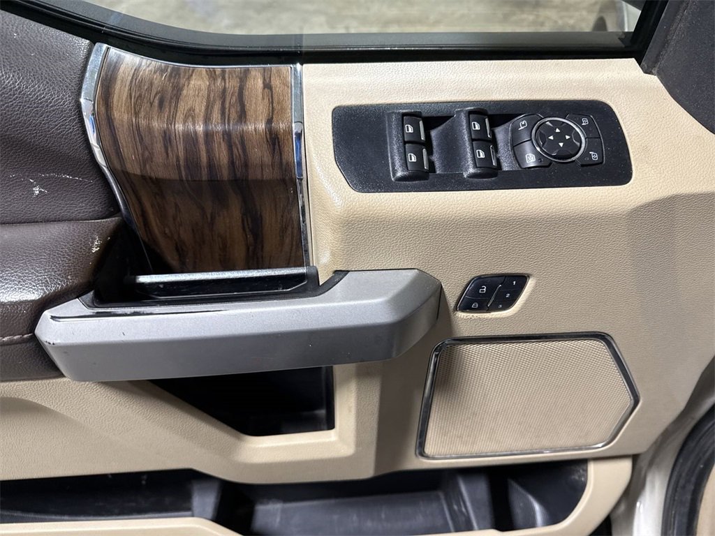 Used 2018 Ford F150 Lariat w/ Equipment Group 502A Luxury image 21