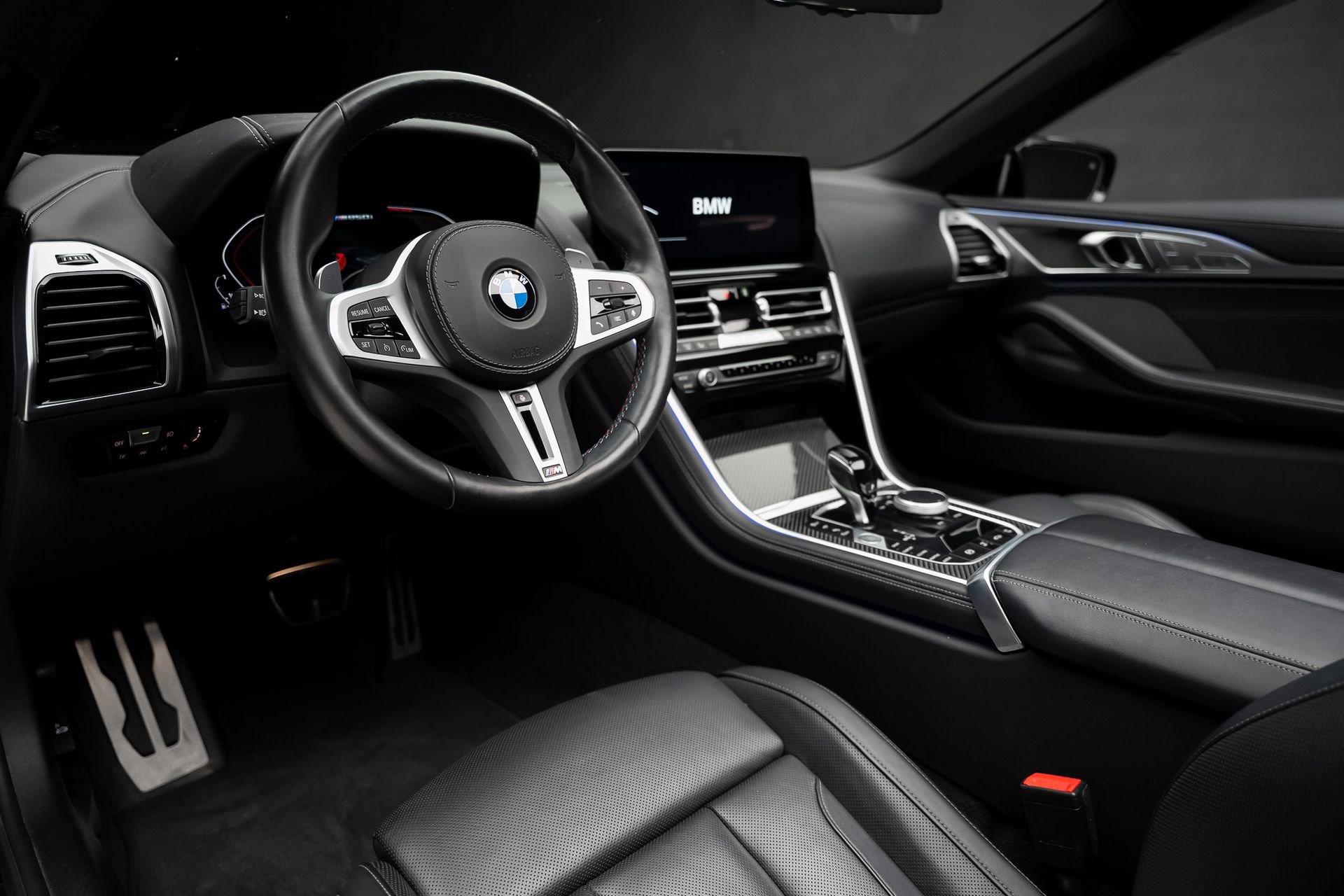 Used 2023 BMW M850i xDrive Convertible w/ M Sport Professional Package image 44
