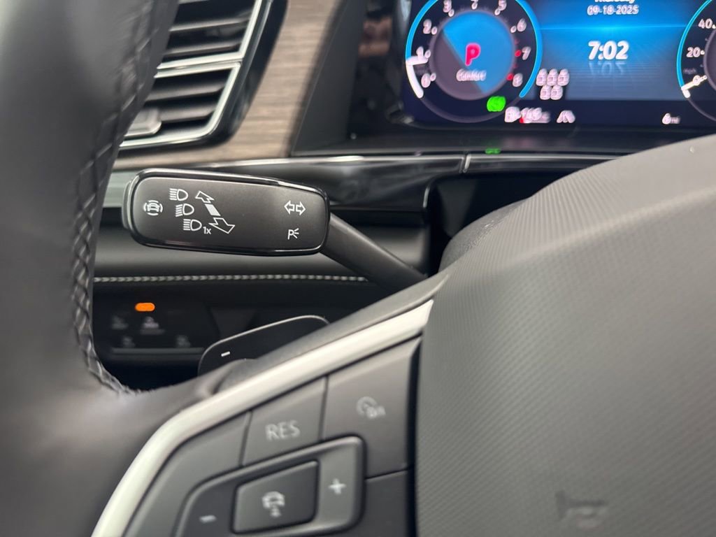 New 2026 Volkswagen Atlas SEL Premium R-Line image 19