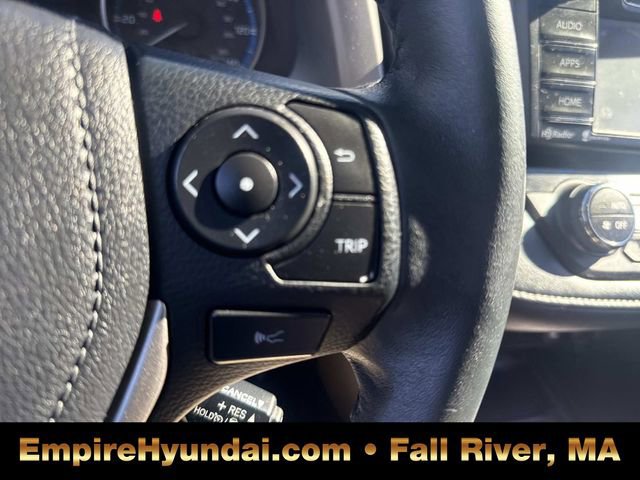 Used 2018 Toyota RAV4 Adventure image 32