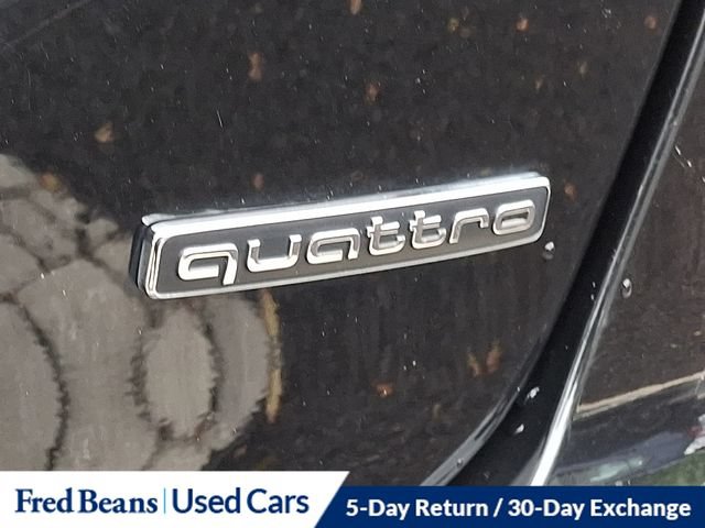 Used 2022 Audi Q4 e-tron Premium Plus w/ Premium Plus AWD/4WD image 39