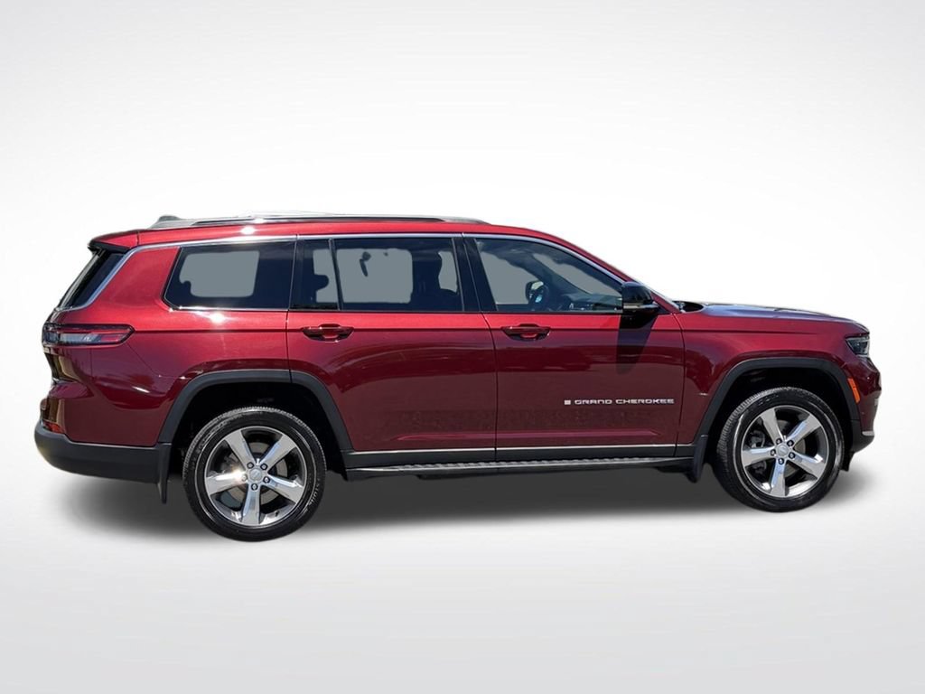Certified 2024 Jeep Grand Cherokee L Limited w/ Luxury Tech Group II AWD/4WD image 8