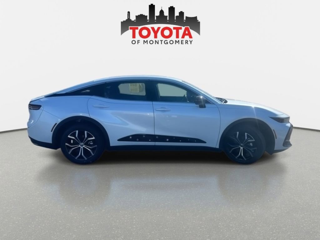 Used 2026 Toyota Crown XLE image 10