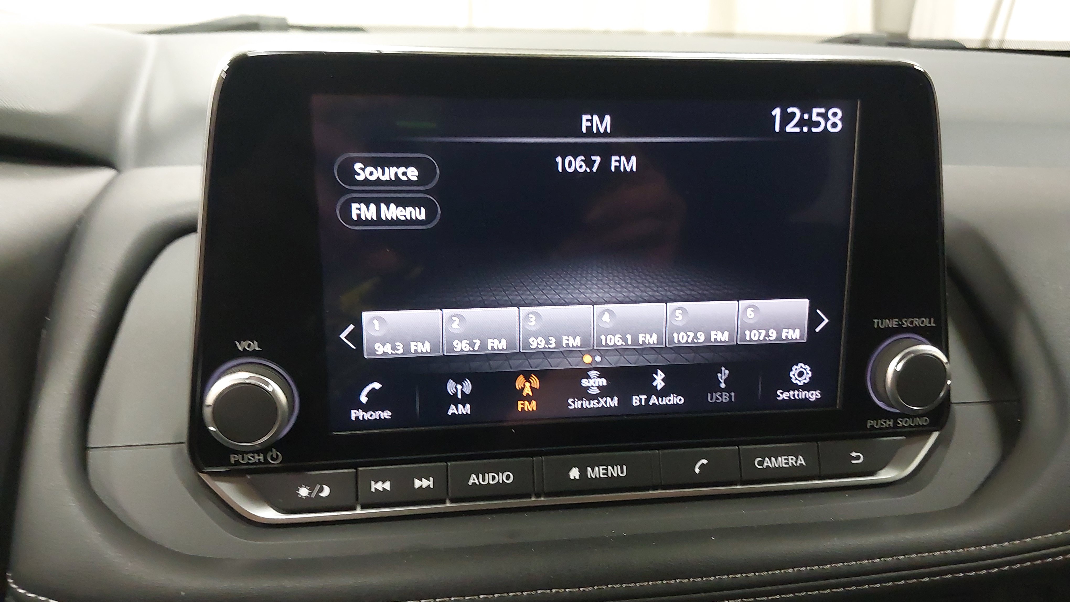 Used 2024 Nissan Rogue SV AWD/4WD image 20