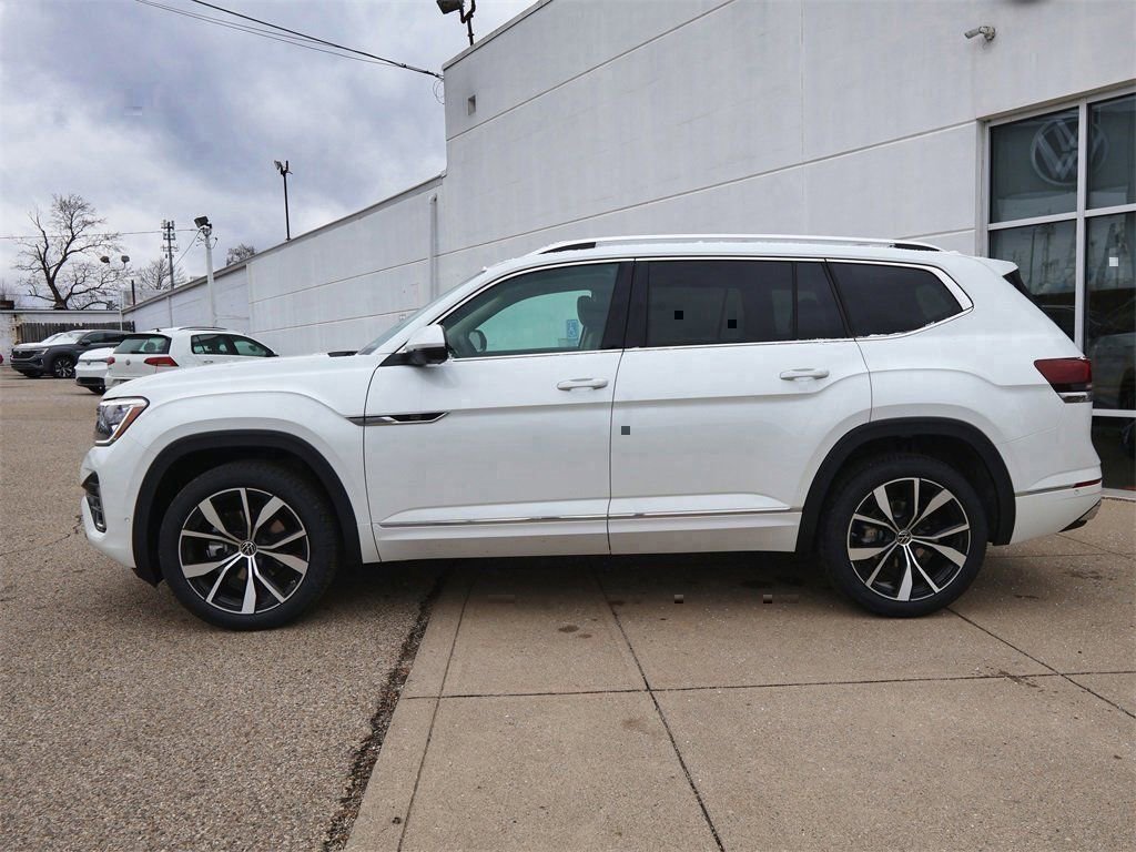 New 2026 Volkswagen Atlas SEL Premium R-Line image 2