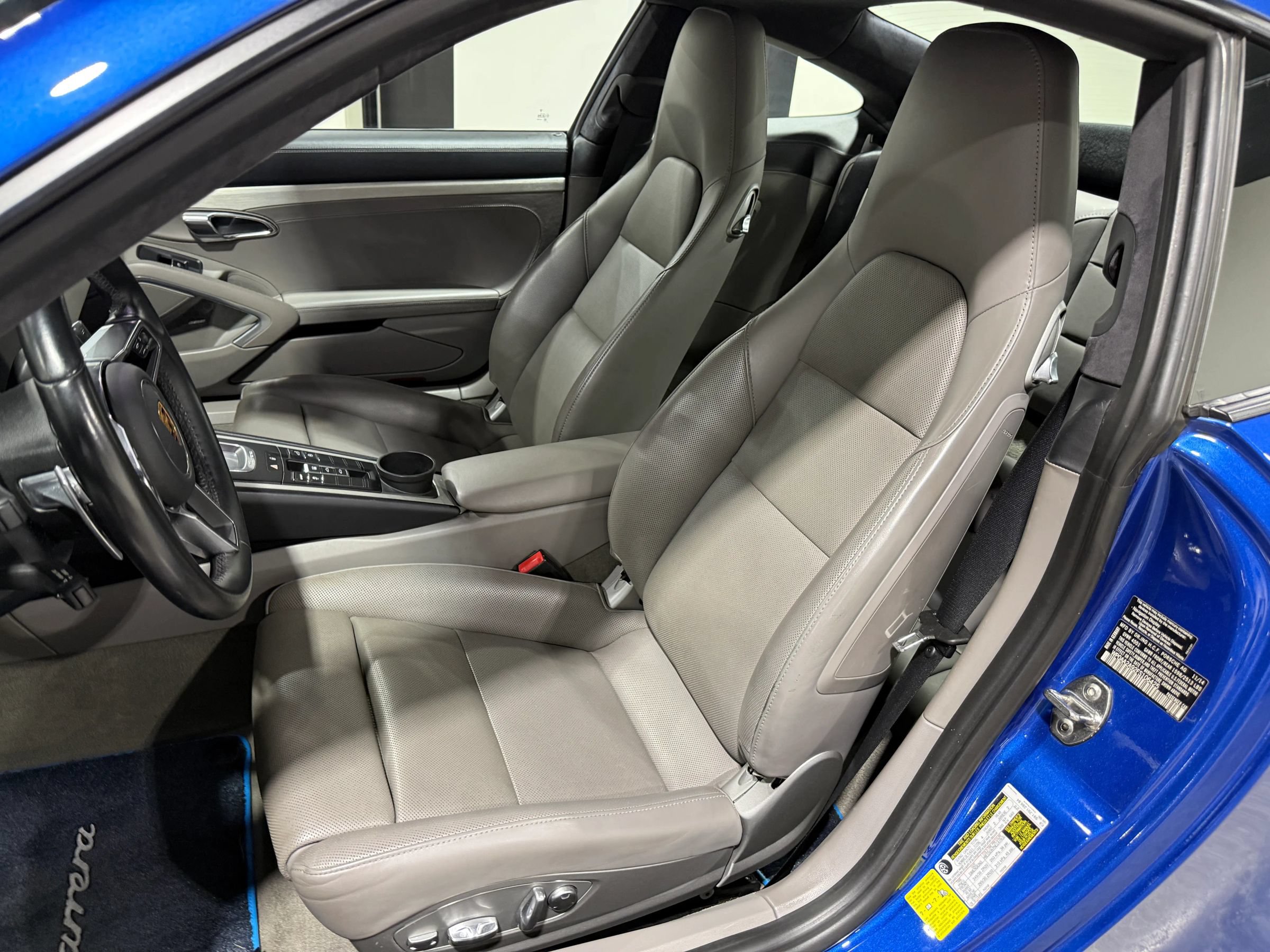 Used 2015 Porsche 911 Carrera image 59