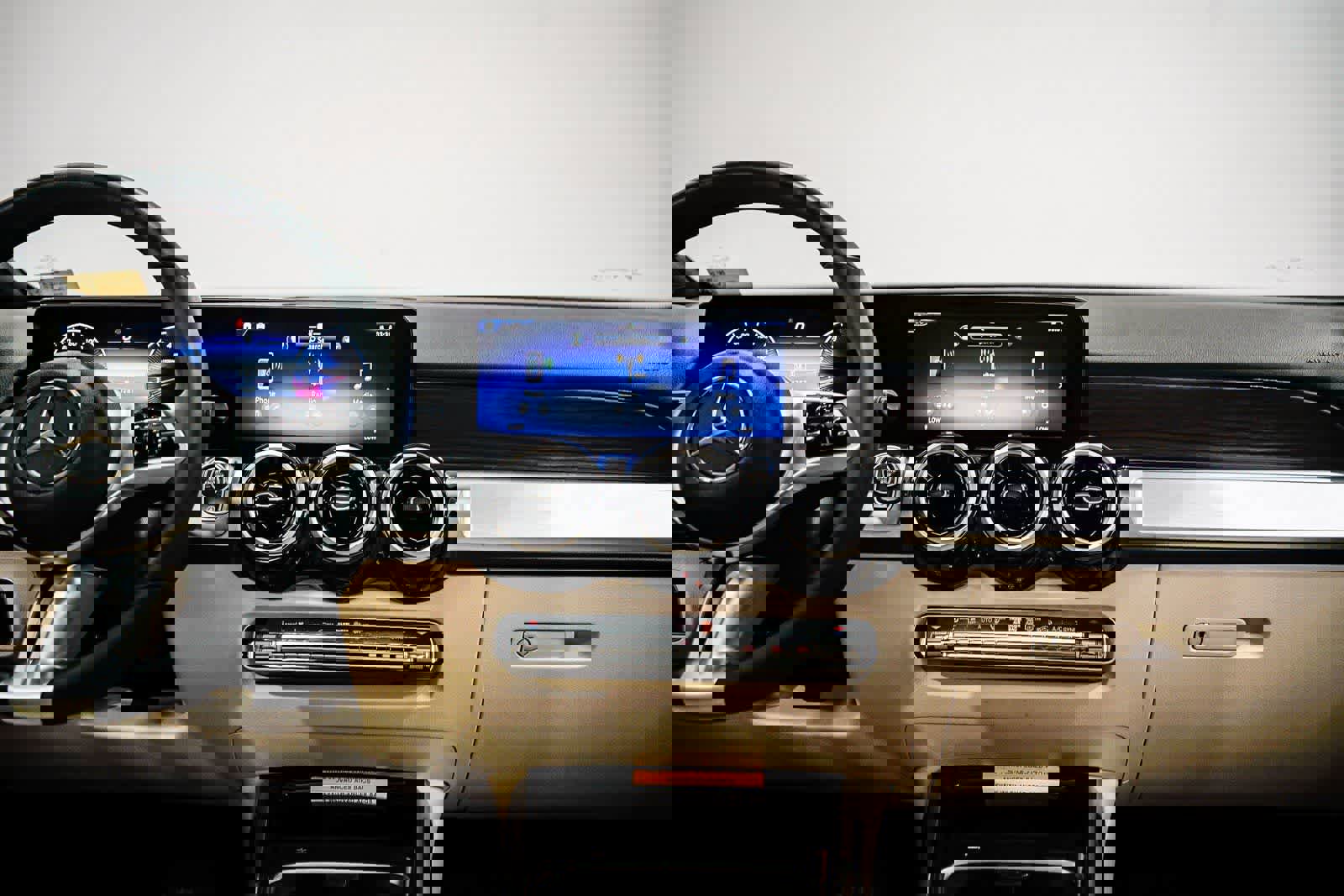 Certified 2026 Mercedes-Benz GLB 250 image 13