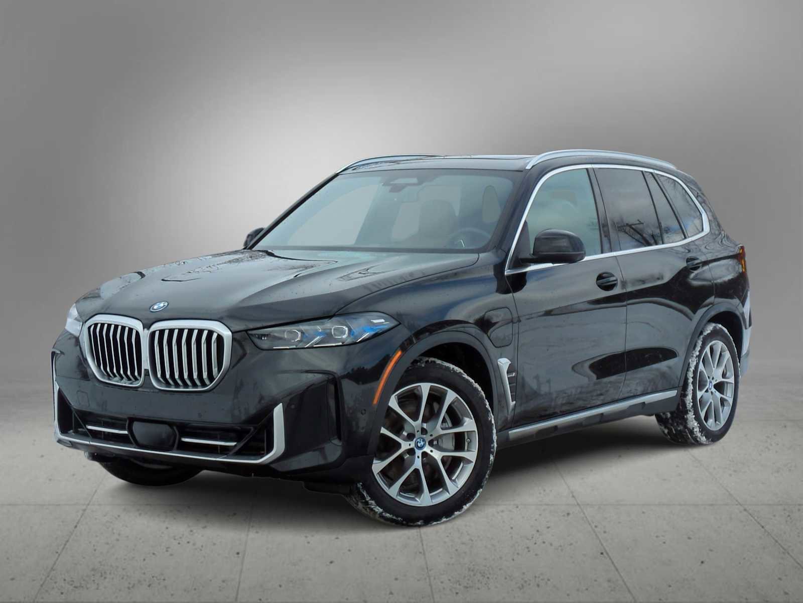Certified 2024 BMW X5 xDrive50e w/ Premium Package