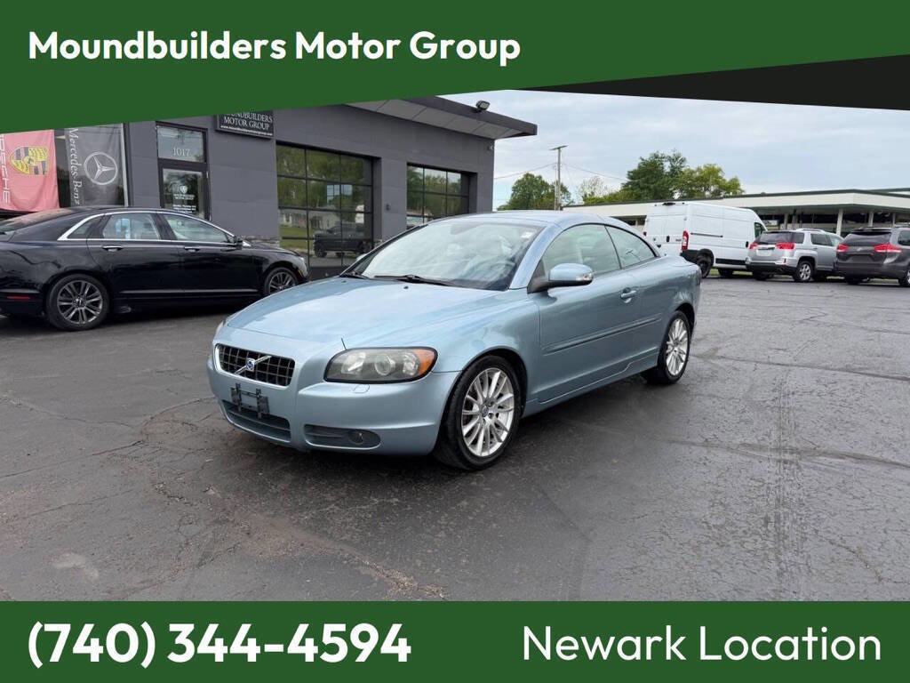 Used 2009 Volvo C70 T5 FWD image 1