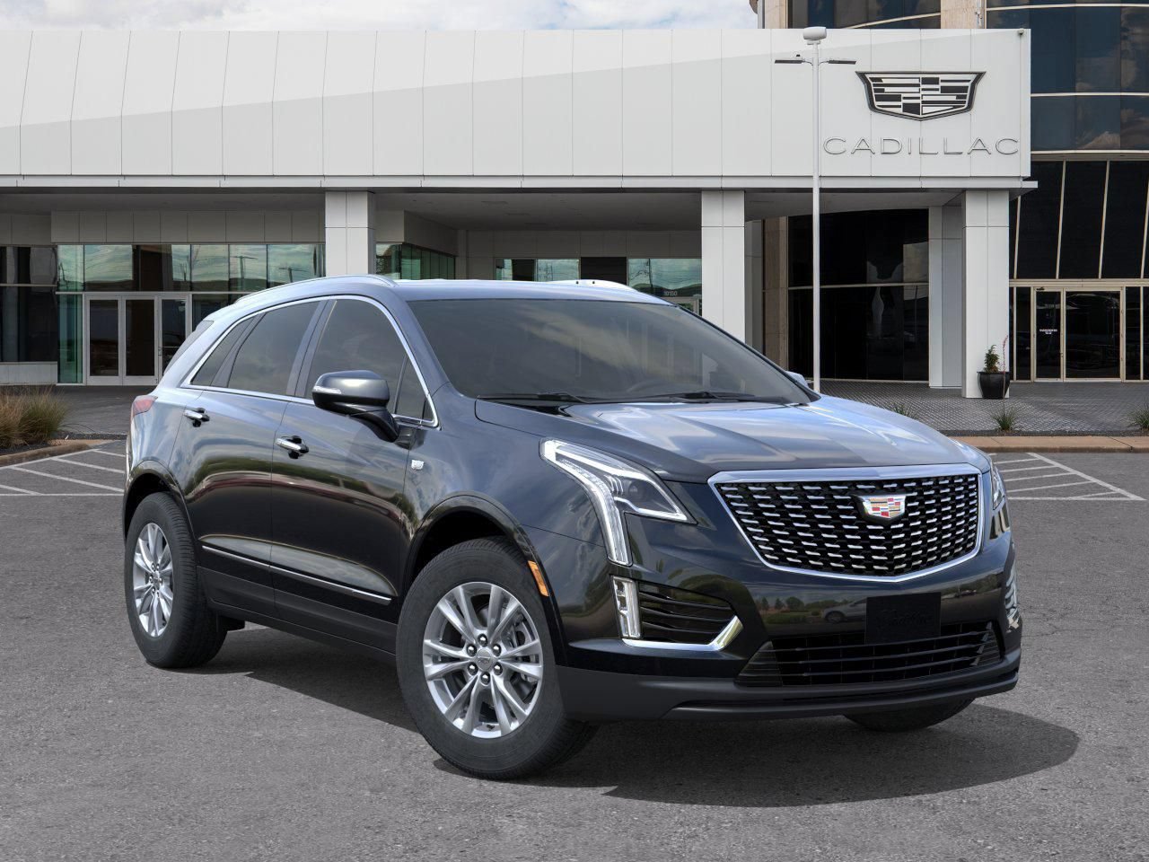 New 2026 Cadillac XT5 Luxury w/ LPO, Floor Liner Package FWD image 7