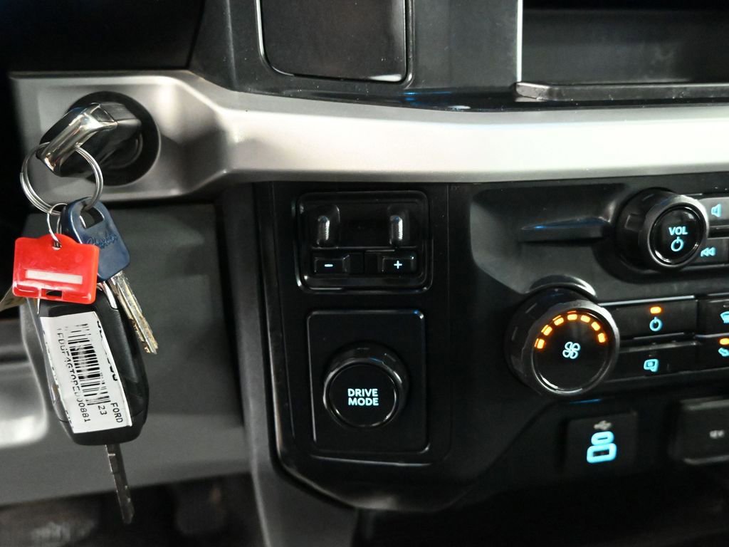 Certified 2023 Ford F450 XL w/ XL Chrome Package image 17