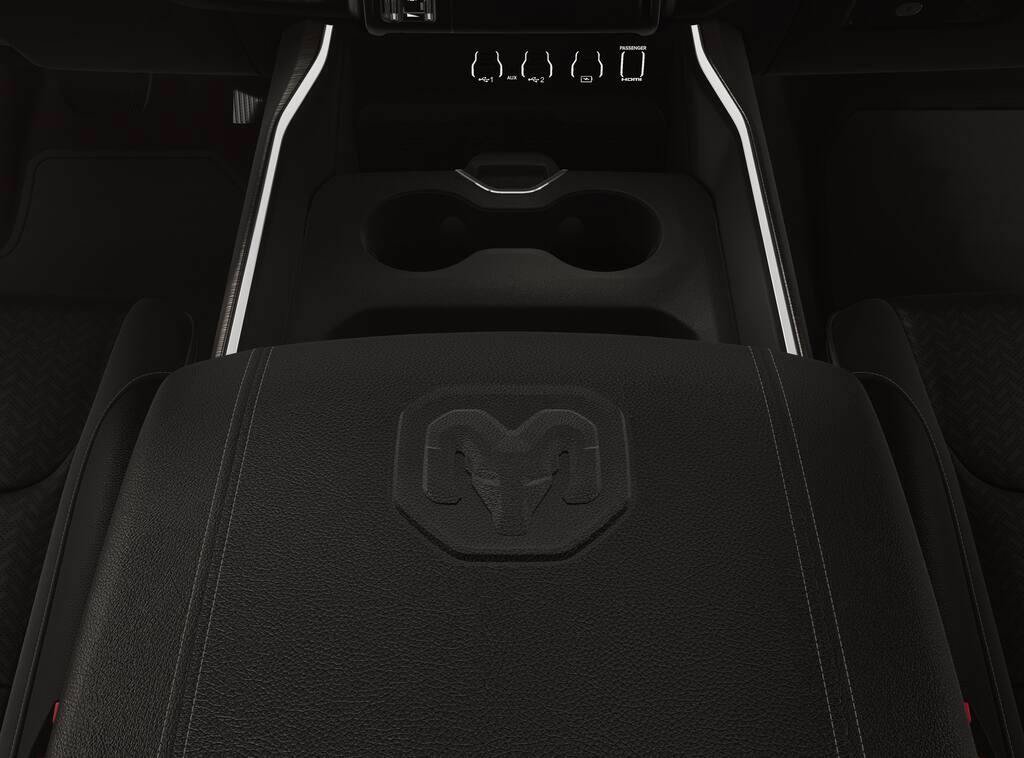 New 2026 RAM 1500 Laramie AWD/4WD image 6