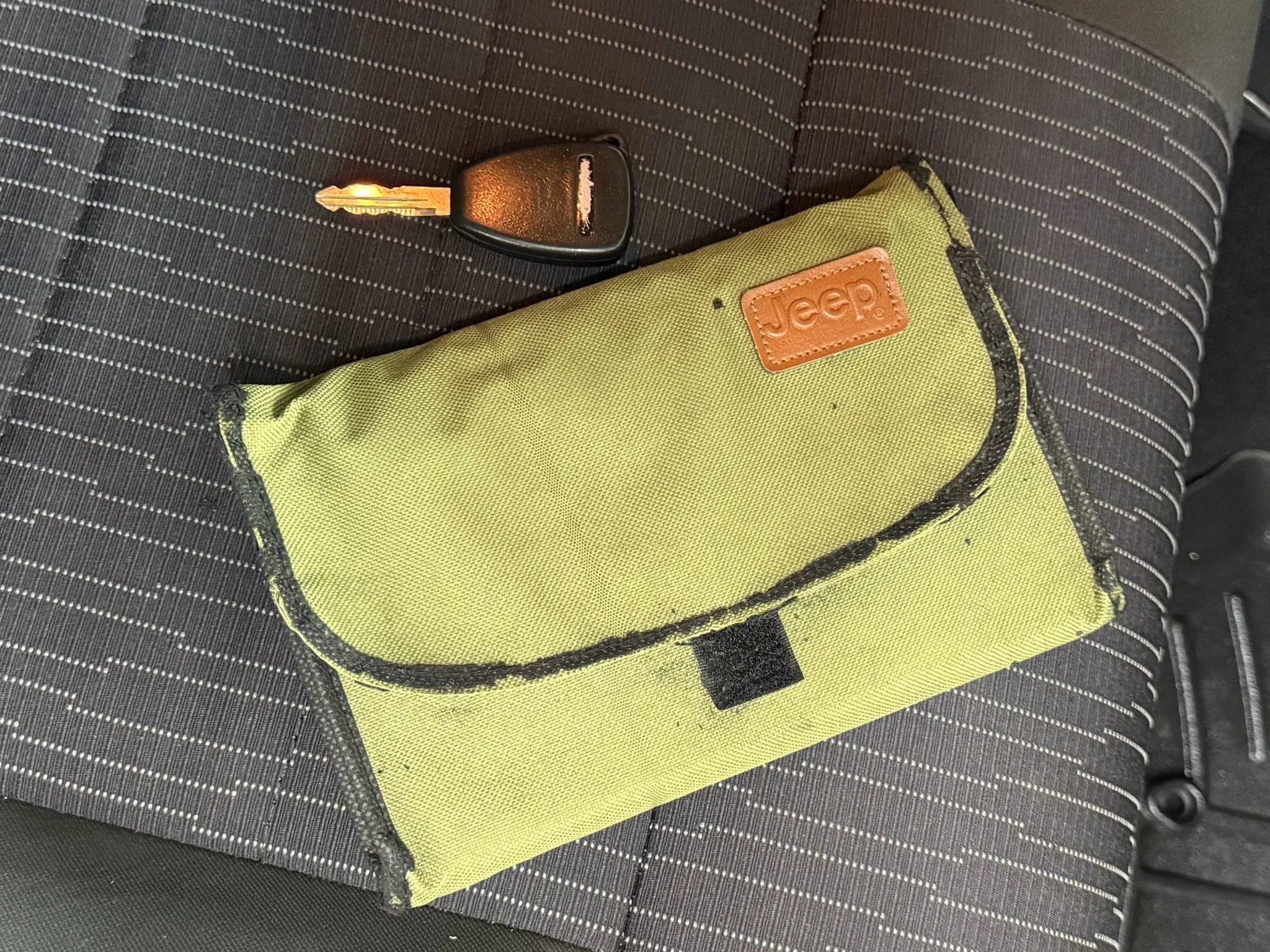 Used 2011 Jeep Wrangler Unlimited Sahara image 20