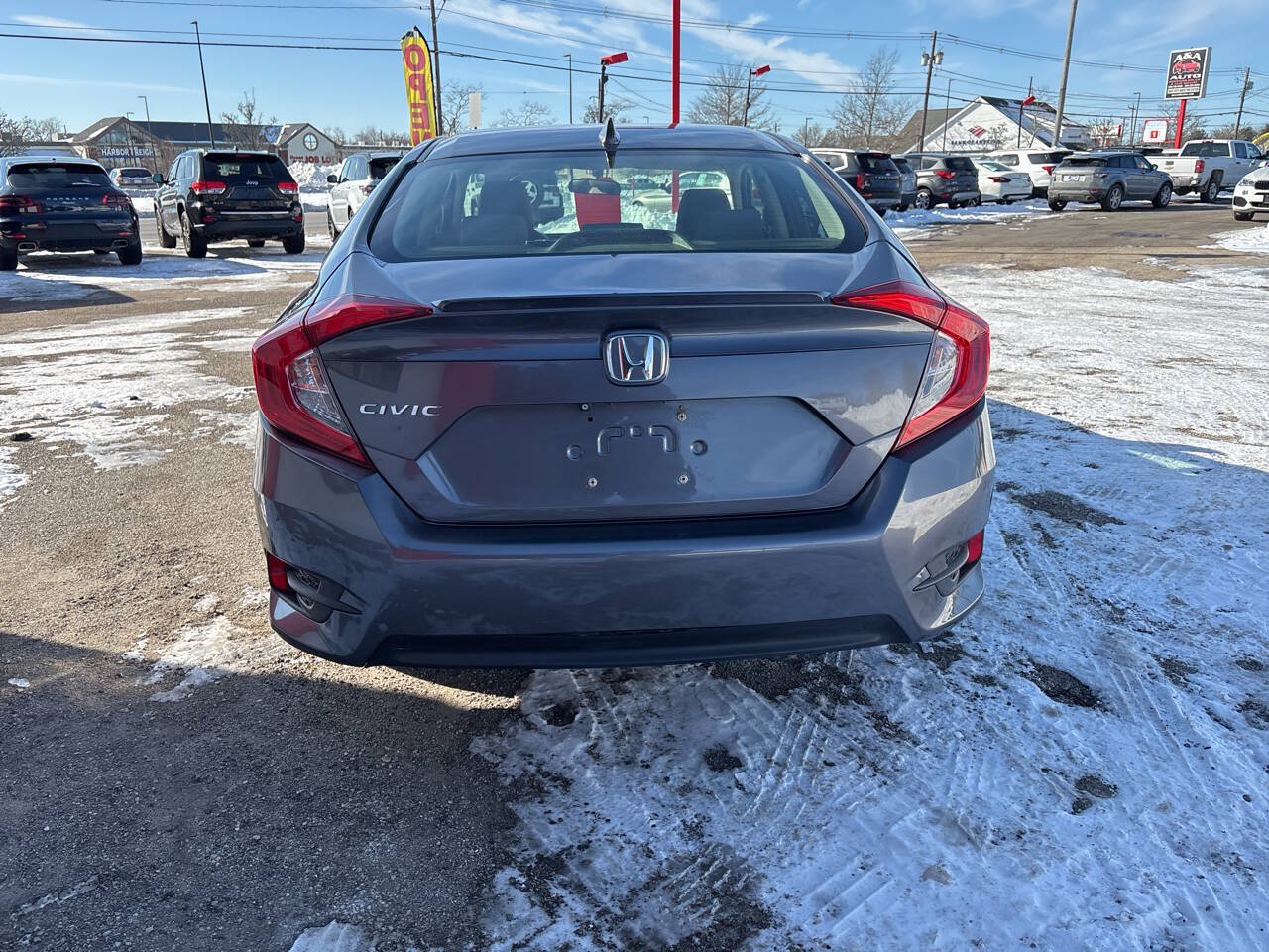 Used 2018 Honda Civic EX-T image 7