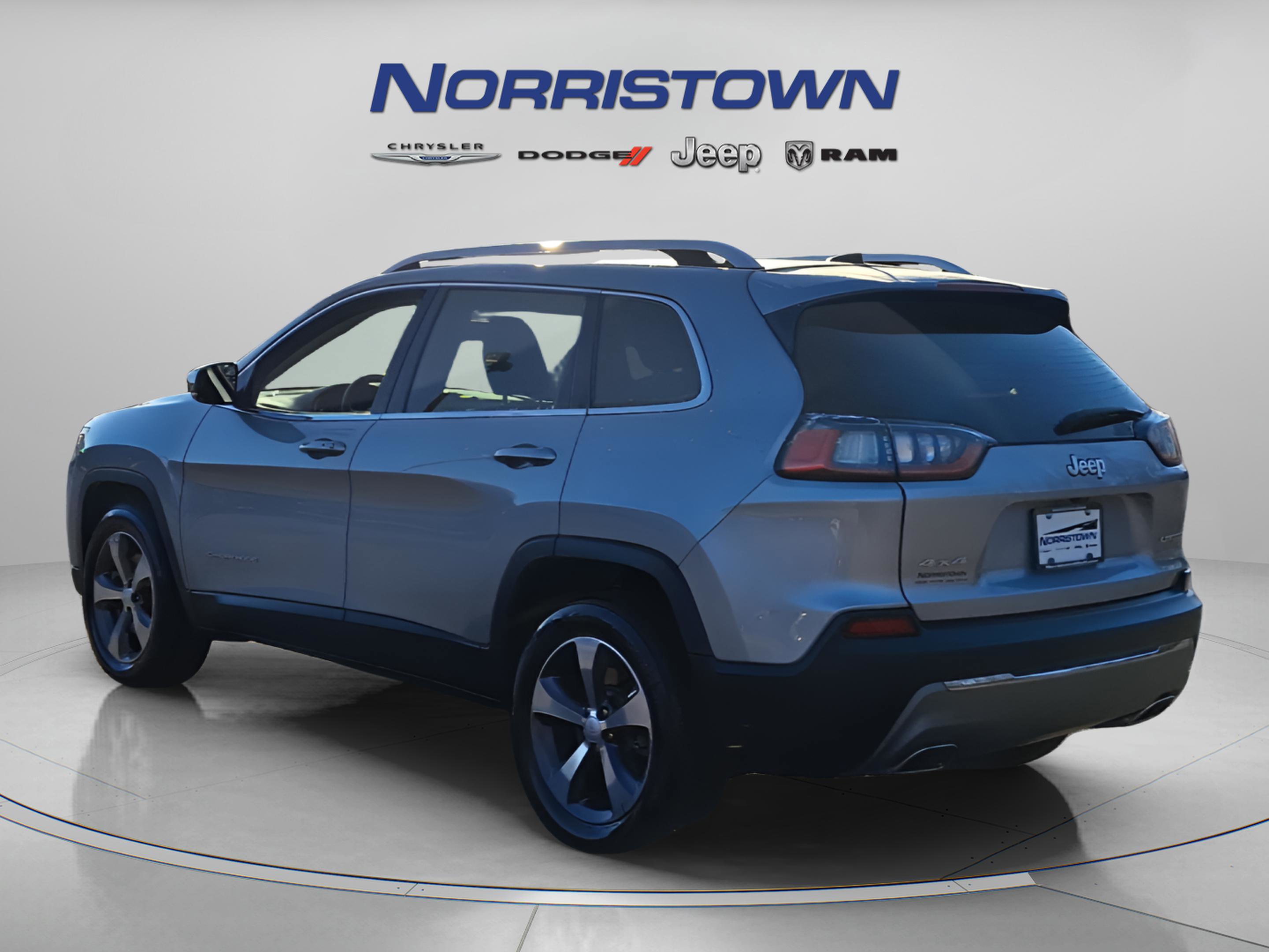 Certified 2019 Jeep Cherokee Limited image 4