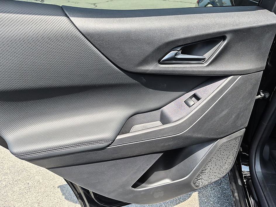 New 2026 Chevrolet Equinox LT FWD image 28