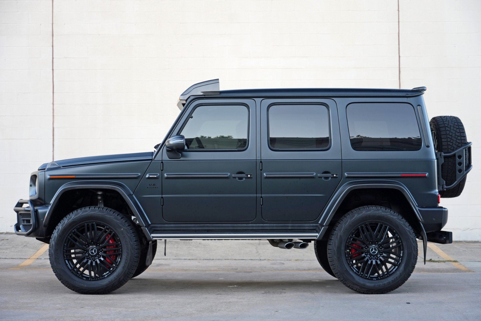 Used 2022 Mercedes-Benz G 63 AMG Squared w/ AMG Night Package Magno image 9