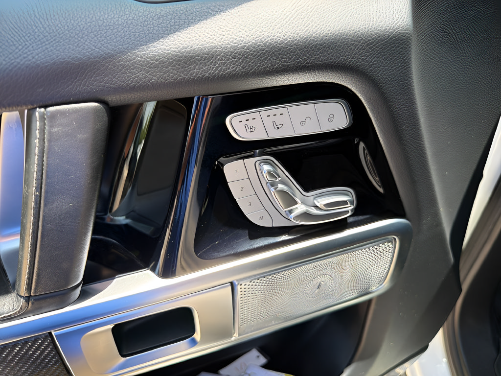 Used 2020 Mercedes-Benz G 550 w/ Exclusive Interior Package image 24