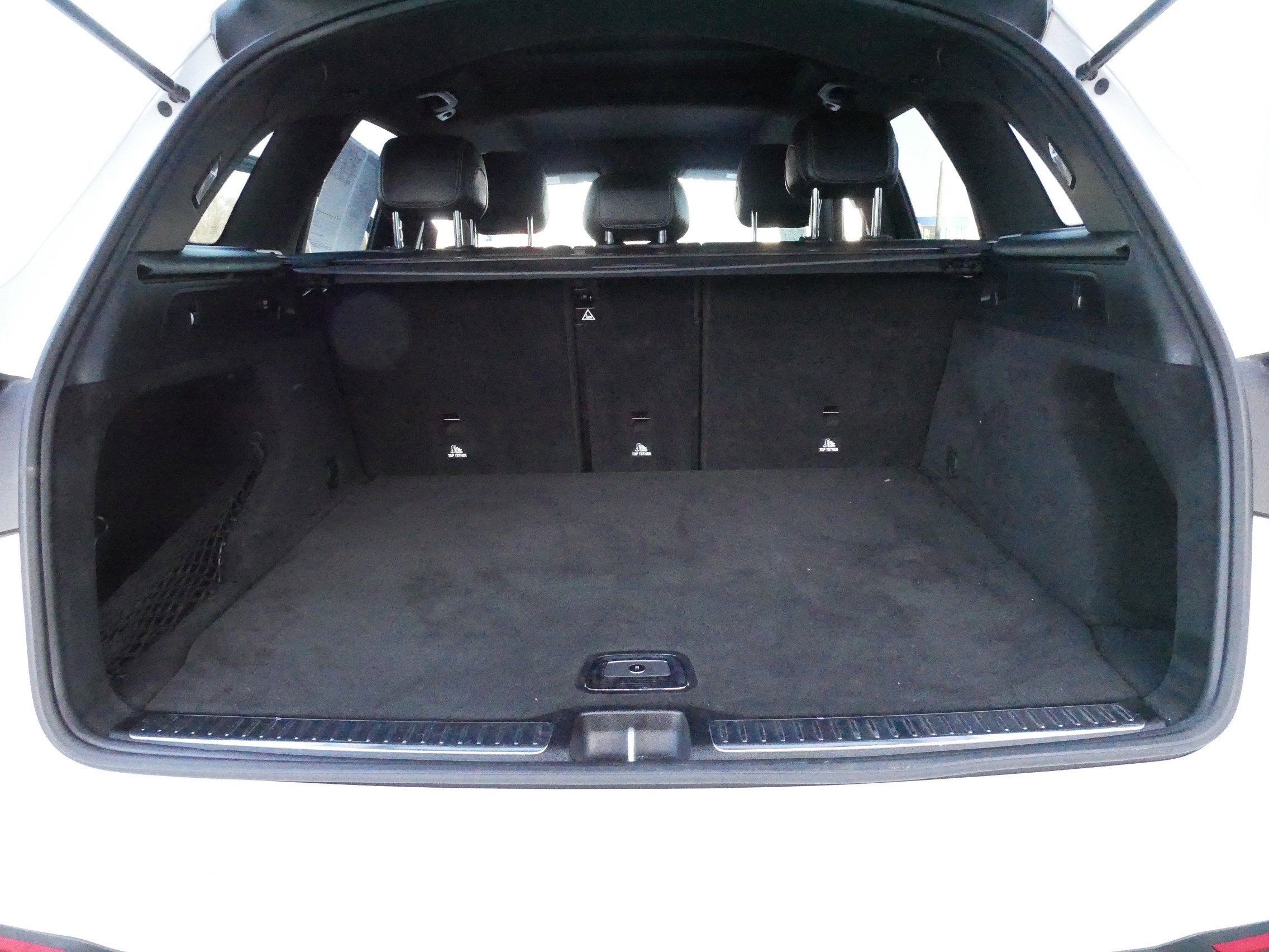 Used 2017 Mercedes-Benz GLC 300 4MATIC image 19