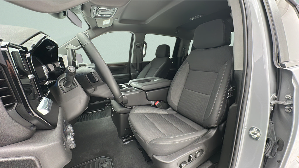 Used 2024 Chevrolet Silverado 1500 LT AWD/4WD image 15