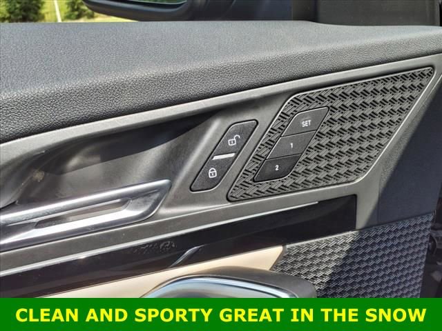 Used 2023 BMW X1 xDrive28i image 11