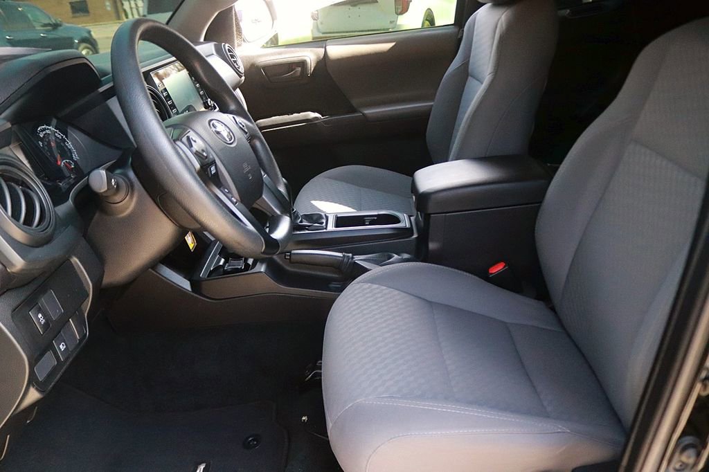 Used 2022 Toyota Tacoma SR image 13