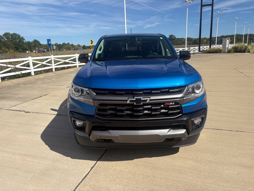 Used 2022 Chevrolet Colorado Z71 w/ Safety Package AWD/4WD image 9