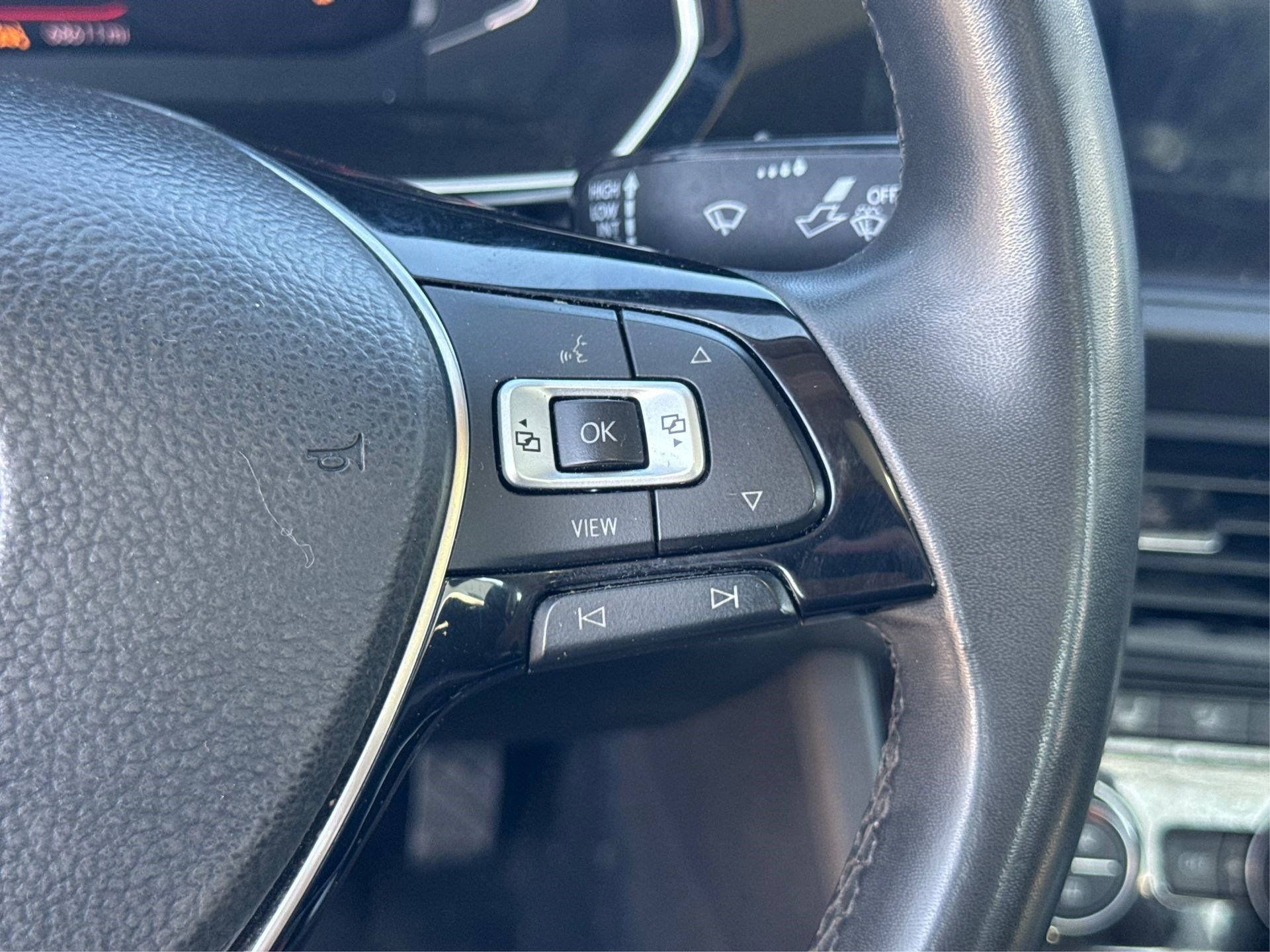 Used 2020 Volkswagen Jetta SEL image 33