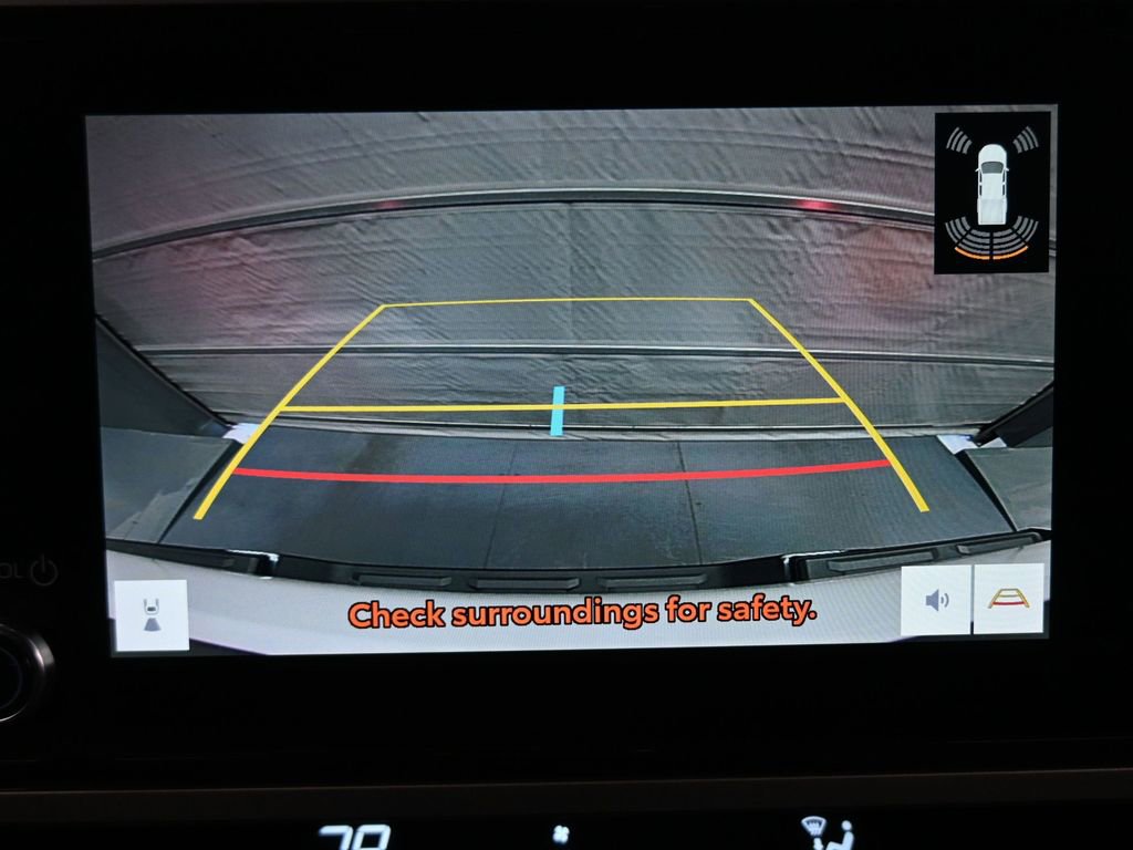 Used 2025 Toyota Tundra SR5 w/ SR5 Convenience Package AWD/4WD image 13